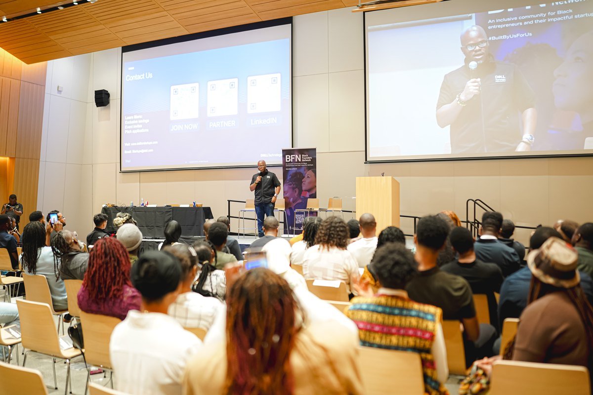 Mobolaji addressing the Black Founders Network Meetup in Toronto